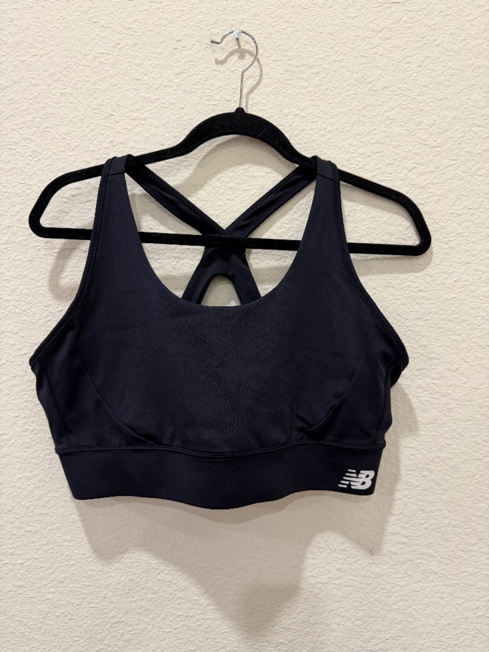 Ladies New Balance Black sports bra size XL - Like New